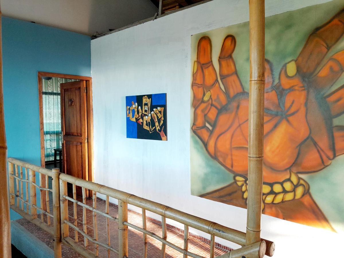 Hotel Boutique Hurvinek Montañita Extérieur photo