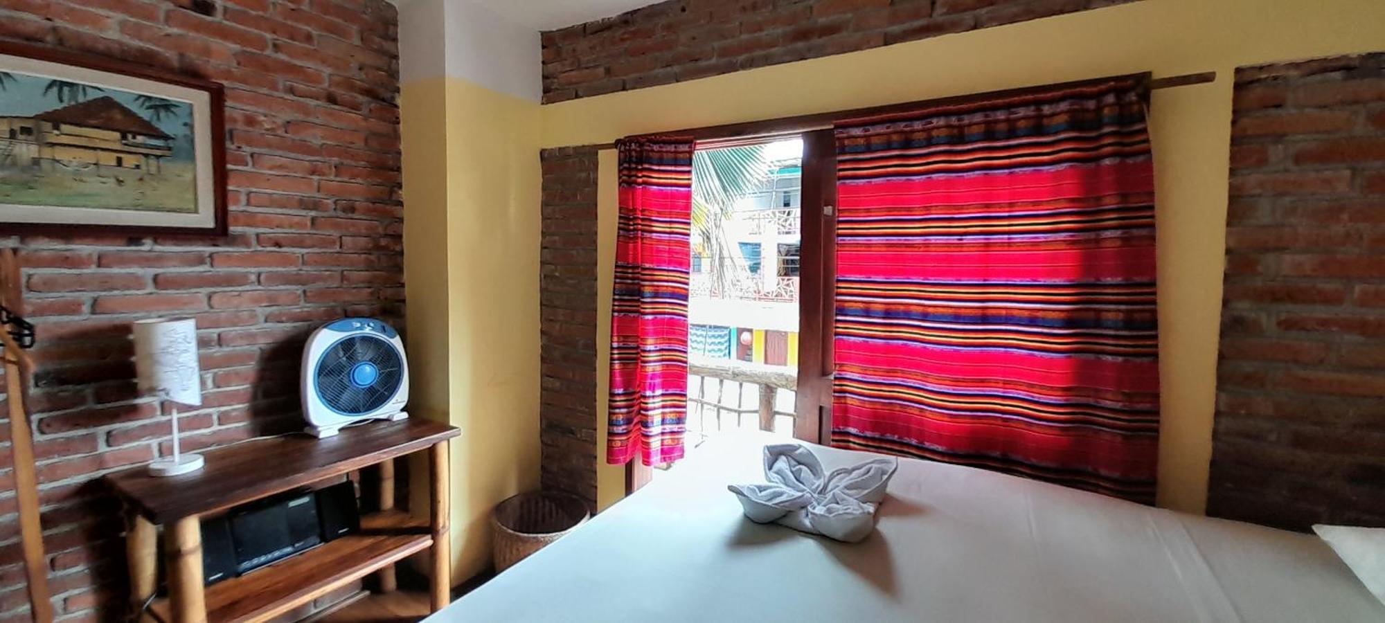 Hotel Boutique Hurvinek Montañita Extérieur photo